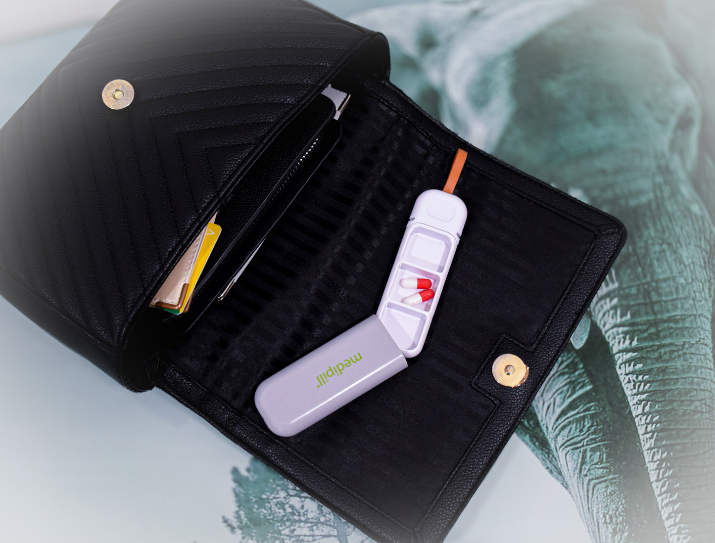 3-FACH-TÄGLICHE PILLENBOX (RECHTECKIG) 